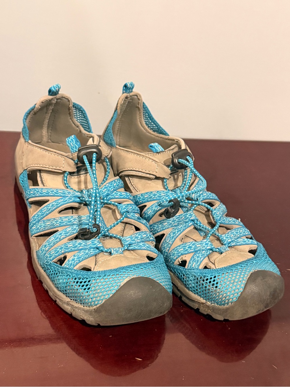Northside Women’s Size 10 Water Hiking Sandals